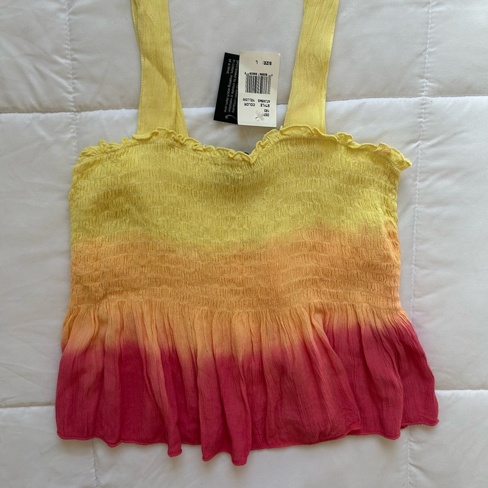 NWT Derek Heart Spring/Summer Yellow & Pink Ruffles Top Size Large